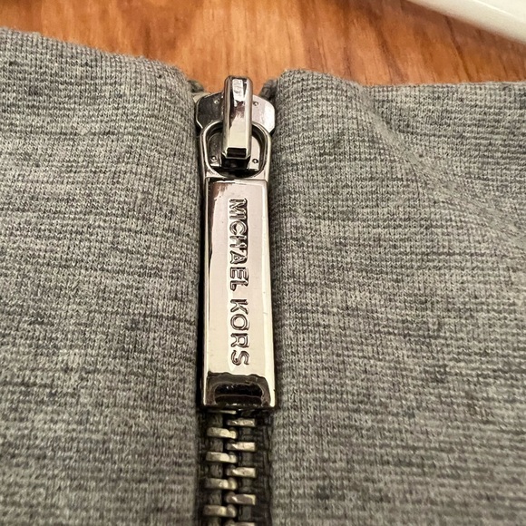 Michael Kors Short Sleeve Dress Shirt - Picture 3 of 4